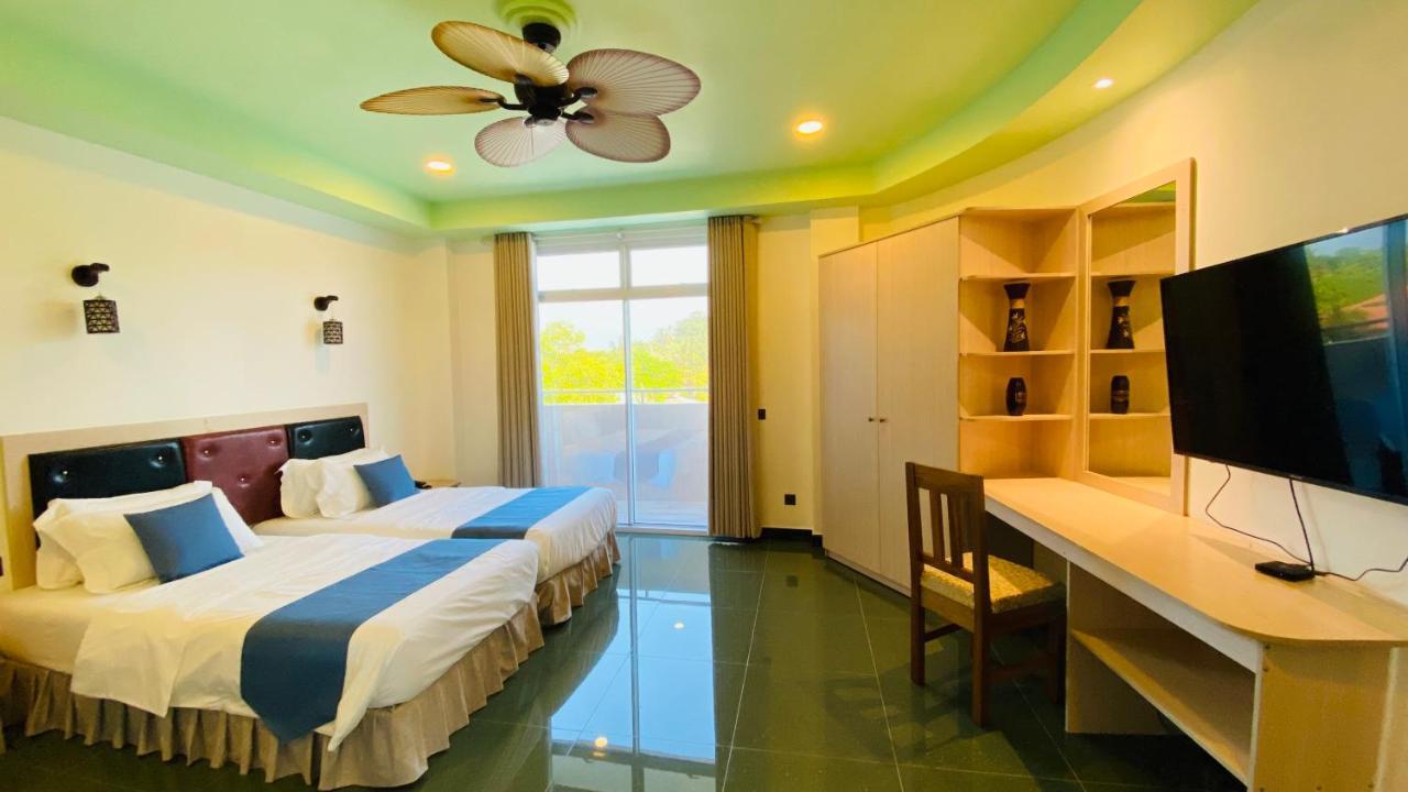 Alimas Holiday Retreat Maldives Felidhu-Atoll Exterior foto